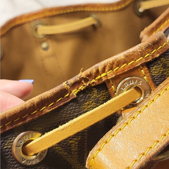 Authentic Louis Vuitton Petit Noe bucket shoulder bag - Picture 9 of 16